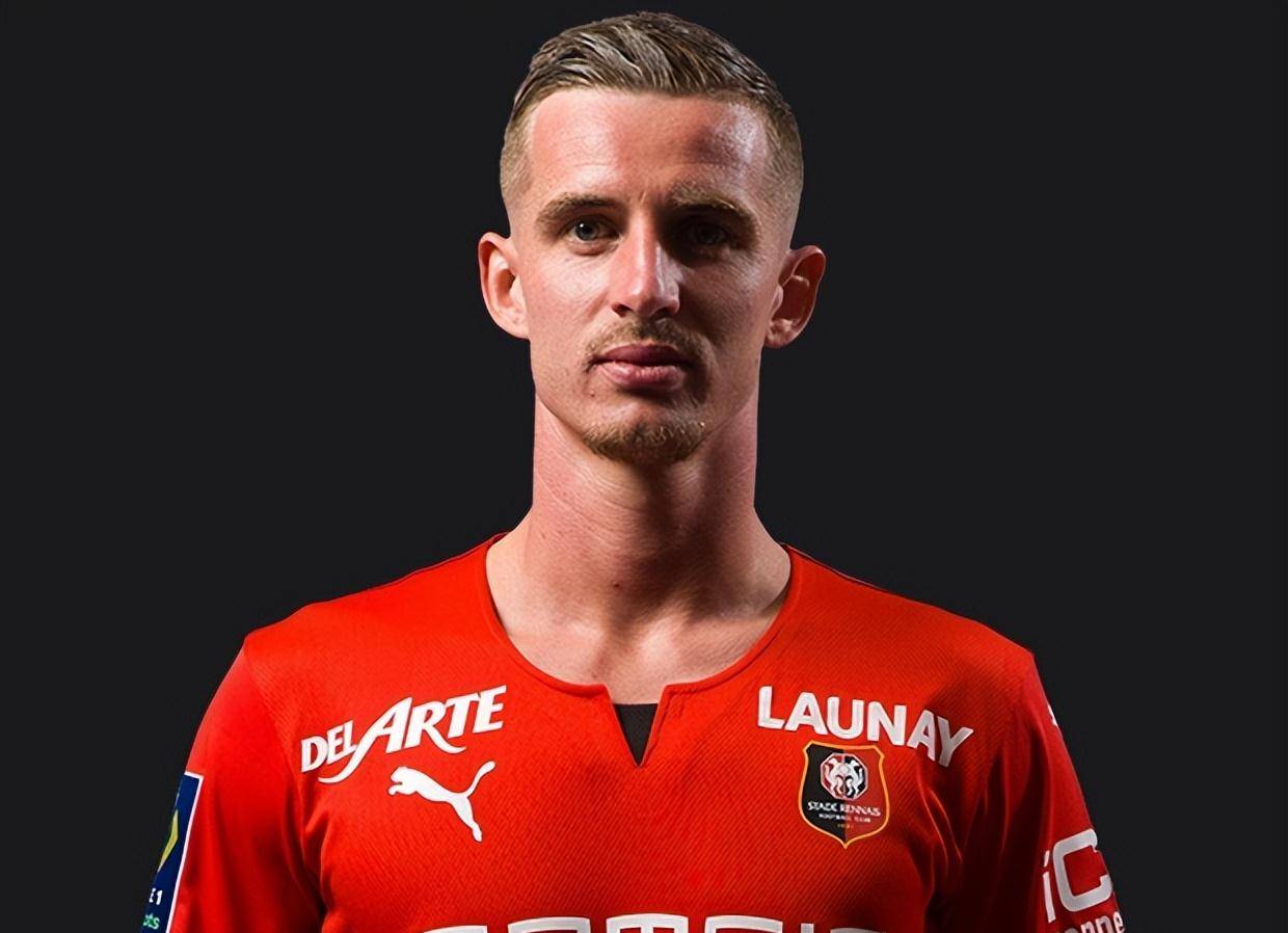 赛后欧冠传出新动向，辽宁本钢队长鼓劲，管理层表态：压力陡增，阵容厚度经受考验的简单介绍