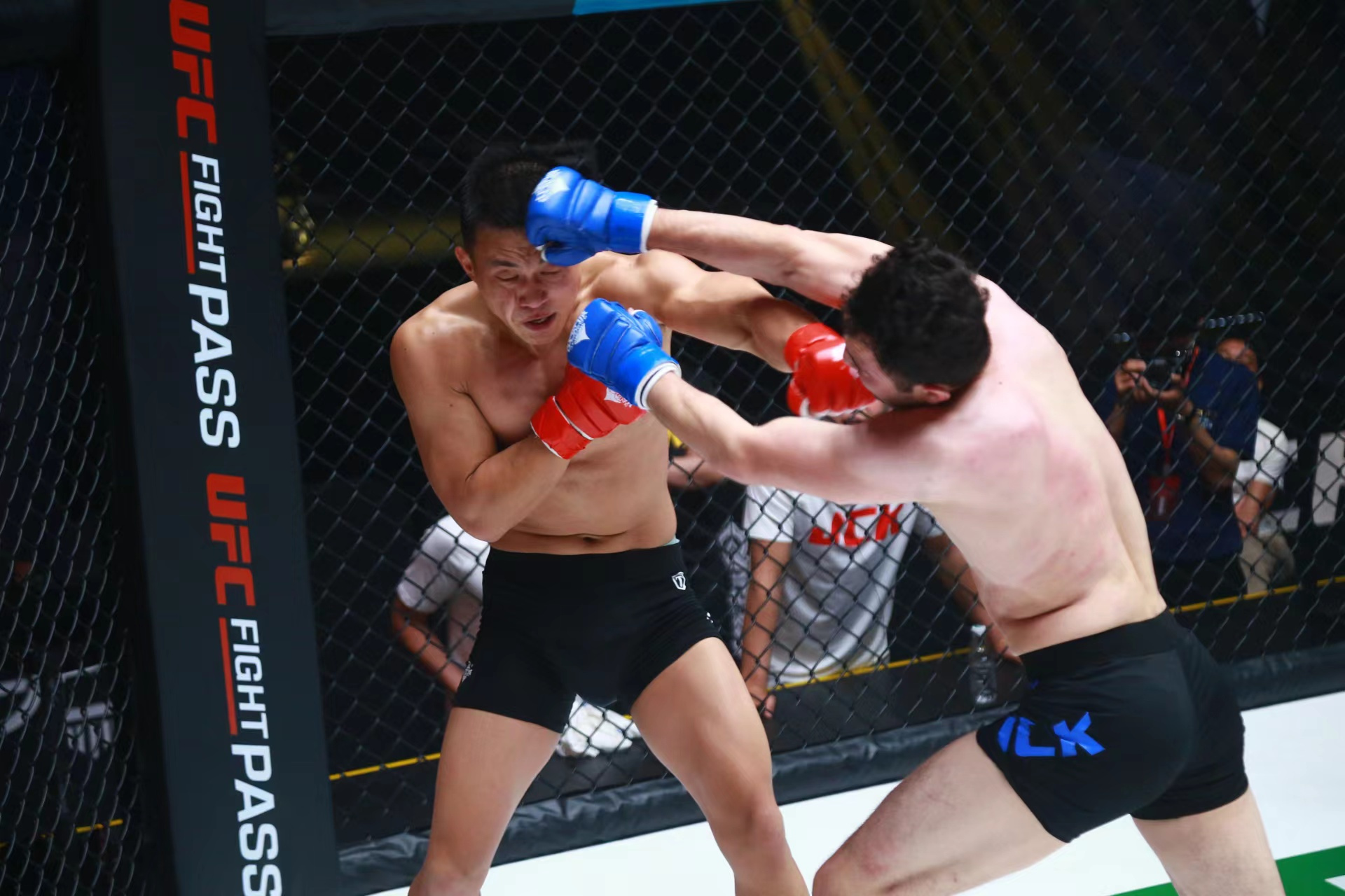 关键时刻中超焦点战,里尔绝杀压哨,管理层满意,身体对抗强度拉满(急救的原则是哪三原则) 关键时刻中超焦点战,里尔绝杀压哨,管理层满意,身体对抗强度拉满(急救的原则是哪三原则)