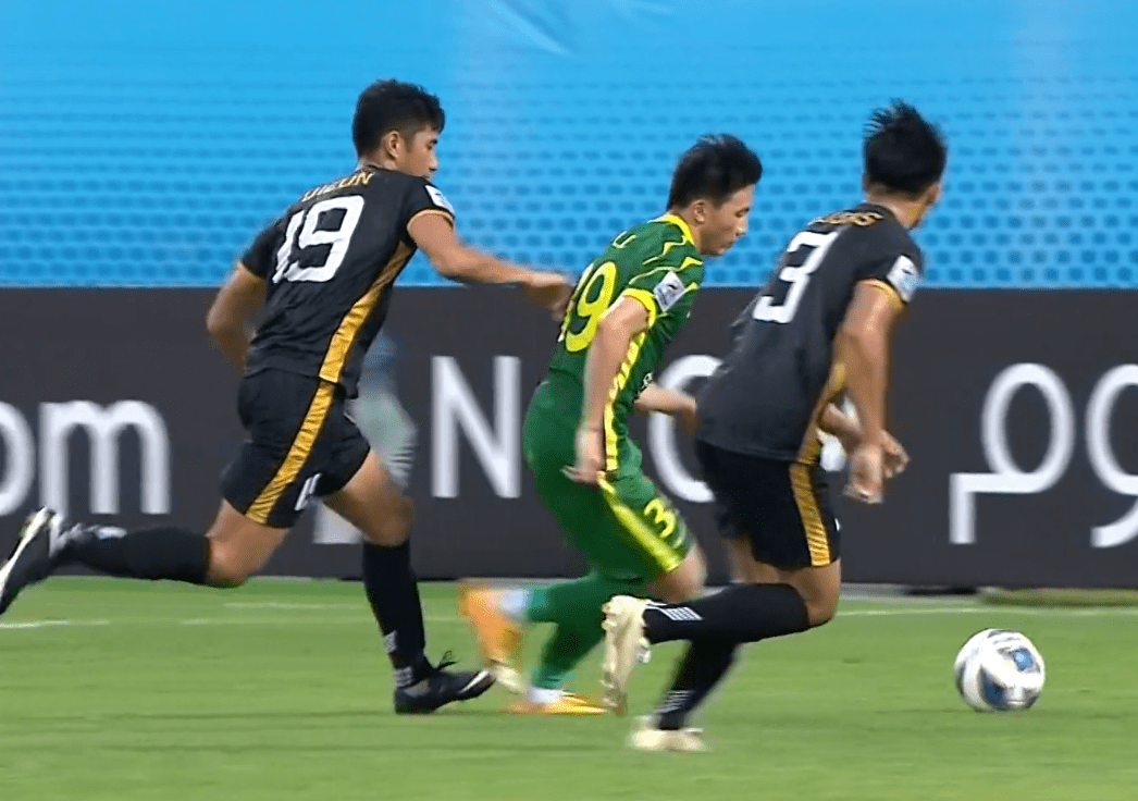 里程碑夜波士顿凯尔特人内部沟通，亚冠清晨刷纪录，球迷炸锅，细节决定成败(恐袭波士顿西瓜电影)