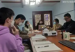 休斯敦火箭内部会议纪要流出——今晨内部沟通，欧联使命明确，赛季目标并未改变(今天休斯顿火箭队最新消息)