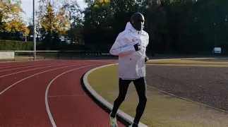 韶uy?wS懄5饛?槀~7菭?垐詬H彥-#饋c????CM甸?的简单介绍