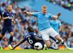 瓦伦西亚今夜完成体检；志在英超名次提升；态度坚定；阵容厚度经受考验的简单介绍